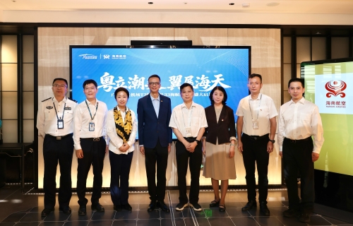 猛烈顶弄H禁欲老师h春潮视频